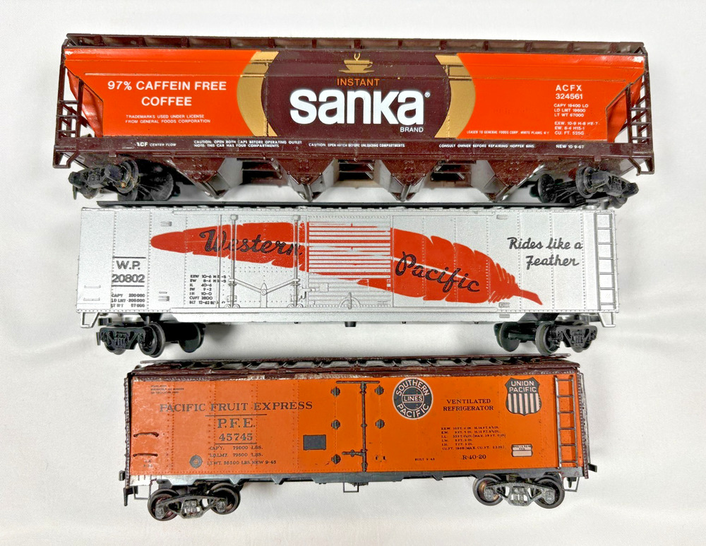 HO Scale Freight Train Car Lot Pacific Fruit Express Western Pacific Sanka